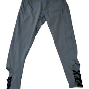 Mint Lilac Yoga Workout 3/4 Leggings Black Lace Up Ankle Detail sz S